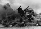 Acorazado Arizona hundido en Pearl Harbor